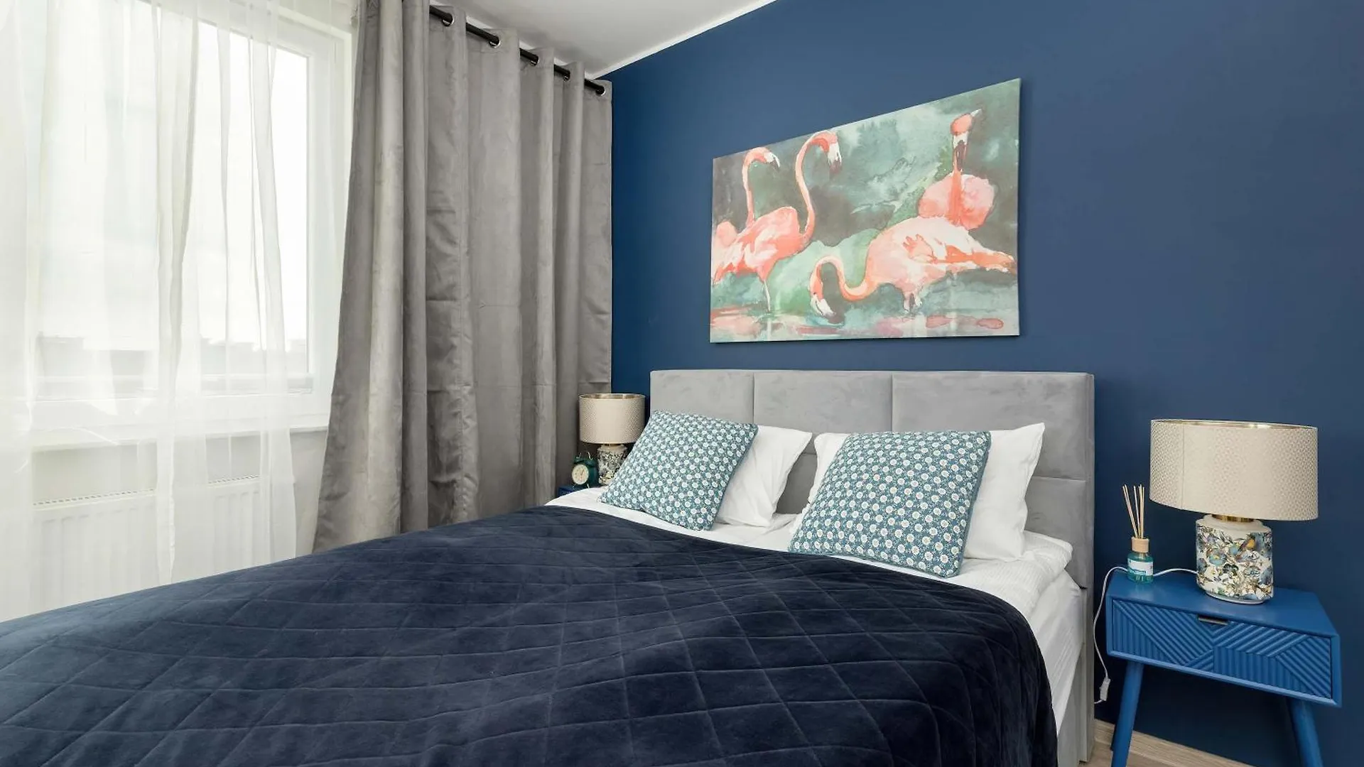 Stylowy Apartament Z Parkingiem I Biurkiem W Gdansku By Noclegi Renters