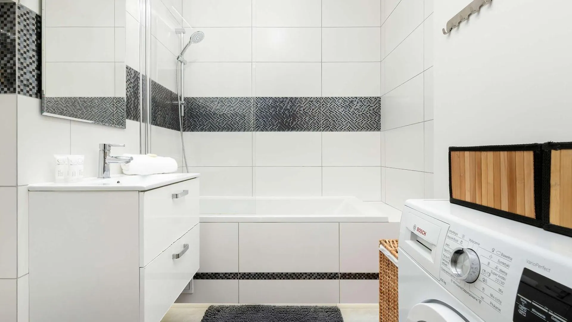 Apartment Stylowy Apartament Z Parkingiem I Biurkiem W Gdansku By Noclegi Renters Poland